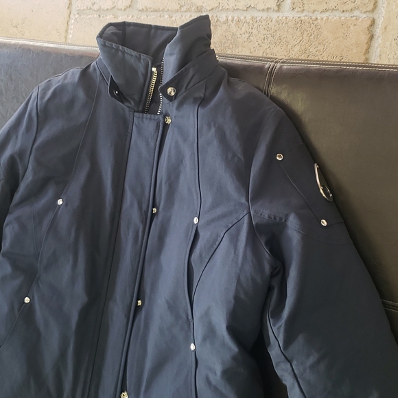 Moose Knuckles Women's Stirling Parka - Picture 6 of 13